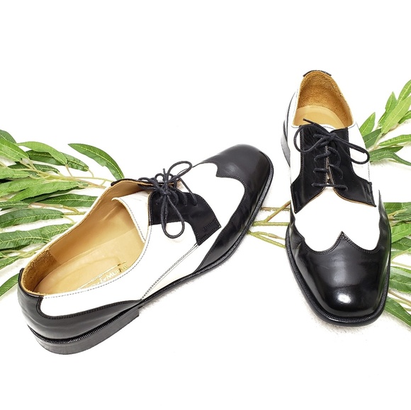 Johnston Murphy Black White Wingtip 